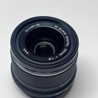 M.zuiko 25mm f/1.8 MSC