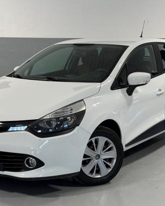 Renault Clio 1.2 75CV 5 porte Life