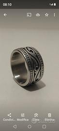 anello in acciaio 