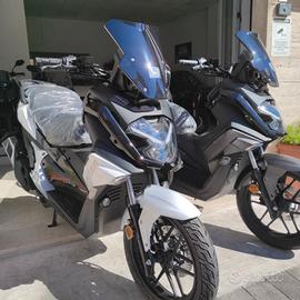 WOTTAN SIXTEEN 125 MOTORE VOGE 5 ANNI DI GARANZIA