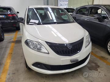 LANCIA Ypsilon 1.0 FireFly 5 porte S&S Hybrid Si