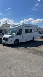 Camper Weinsberg carasuite 650 Meg