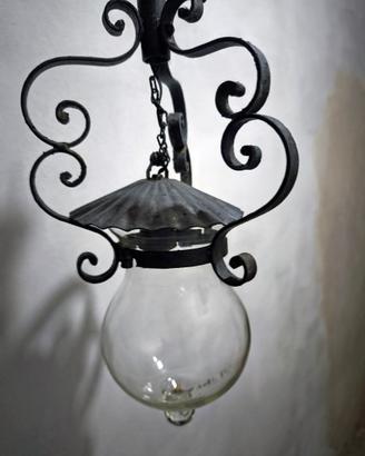 Lampadari-lanterne rustici in ferro e vetro