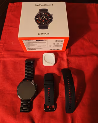 One plus smartwatch 3 con Ecg
