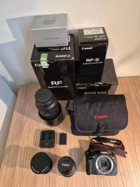 Kit Canon EOS R50 + 3 Obiettivi +
Accessori
