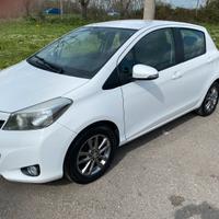 Toyota Yaris 5 p benzina