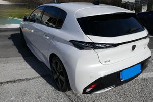 PEUGEOT 308 BlueHDi 130 S&S EAT8 Allure