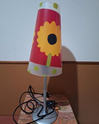 lampada abat jour da comodino o scrivania 