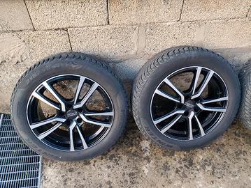  4 gomme invernali con cerchi in lega