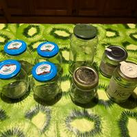 Vasetti in vetro per conserve