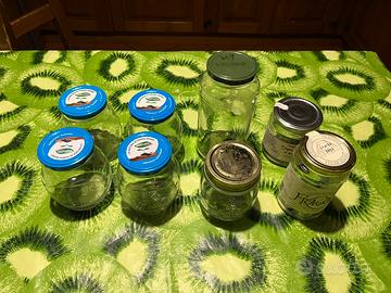 Vasetti in vetro per conserve