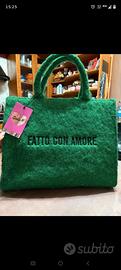 borsa fatta a mano in lana cotta 