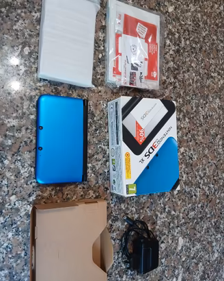 Nintendo 3DS XL Blu
