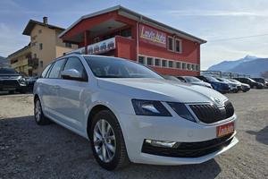 SKODA Octavia 1.6 TDI SCR 115 CV Wagon Executive