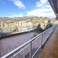 3 LOCALI A SERRA RICCÒ