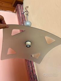 Lampada con vetro satinato come nuova