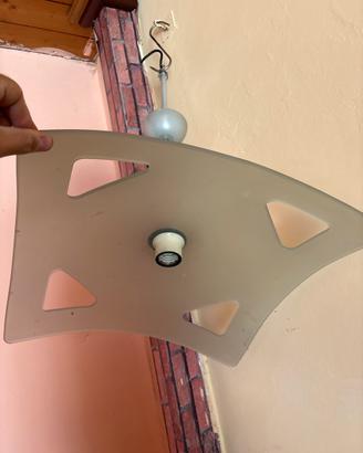 Lampada con vetro satinato come nuova