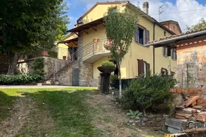 Villa di 150 m² con 4 locali e box auto a Pellegri
