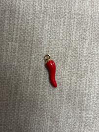 Corno portafortuna rosso