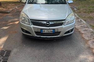 Opel Astra 1.7 CDTI 110CV 5 porte Cosmo
