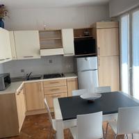 Vicino mare/pza Milano/nuovo/camera+stanza/4 letti