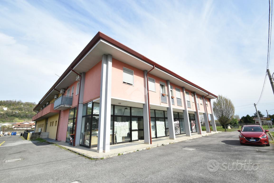 NEGOZIO A CORMONS - Altro
