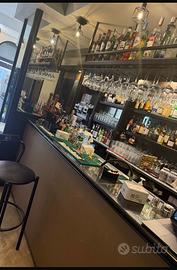 Cocktail bar licenza cibo e intrattenimento musica