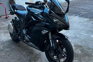 KAWASAKI Z1000SX Tourer