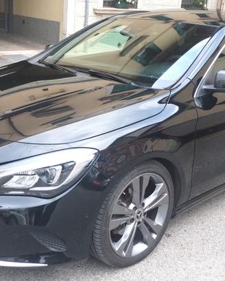 Mercedes-benz CLA 200 d S.W. 4Matic Automatic Exec