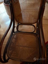 Sedia a dondolo Thonet