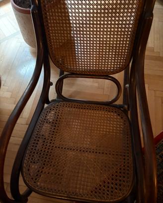Sedia a dondolo Thonet