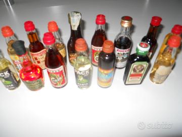 Collezione bottigliette mignon alcolici