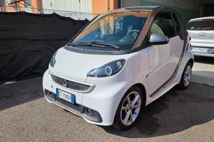 Smart ForTwo 1000 52 kW MHD cabrio neo patentati m