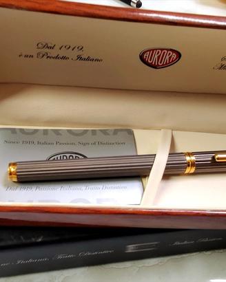 Aurora Kona Penna Stilografica 