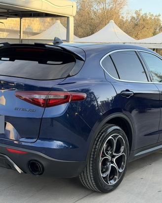 Alfaromeo Stelvio Q4 Veloce