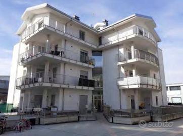 Immobile in asta di 75 m² con 2 locali a Cuneo