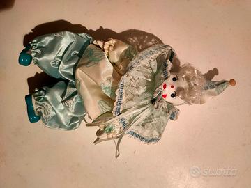 Coppia Vintage: Pagliaccio da Collezione e Toro