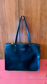 Borsa Guess nero grande con manici