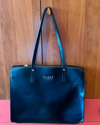 Borsa Guess nero grande con manici
