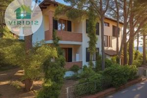Villa di 457 m² con più di 5 locali e box auto dop