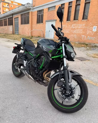 KAWASAKI Z 650 (2023)