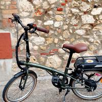  bici elettrica pieghevole 