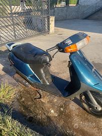 Aprilia amico