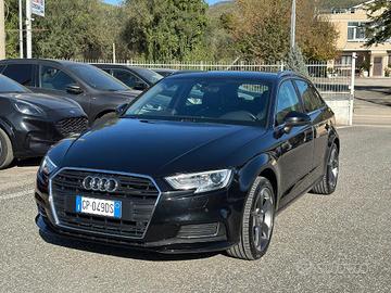 AUDI A3 SPB 35 TDI S tronic Business