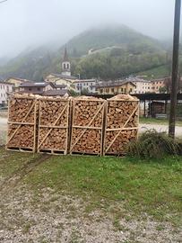 PELLET, LEGNA DA ARDERE IN BANCALE E SFUSA