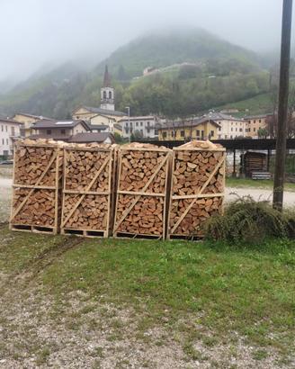PELLET, LEGNA DA ARDERE IN BANCALE E SFUSA