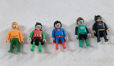 supereroi Kinder sorpresa 