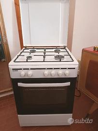 Cucina a gas 4 fuochi