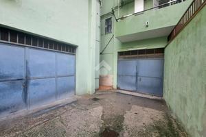 BOX A QUARTO