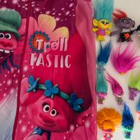 Tuta TROLLS bambina con 12 figurine trolls